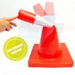 CONO DE SEGURIDAD FLEXIBLE CON MEMORIA 75cm CON REFLECTIVO