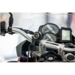 TOMACORRIENTE CON ENCENDEDOR PARA MOTO CON SOPORTE PARA MANUBRIO, CON TAPA Y PORTAFUSIBLE - Imagen 3